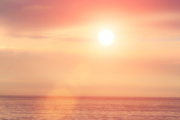 Obraz na płótnie Canvas The sea twilight with sunset