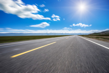 Naklejka premium road through grassland in China