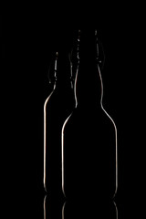 Silhouette bottiglie di birra