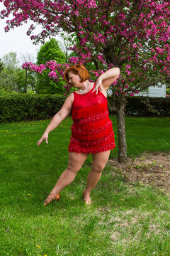 Large dancer in position