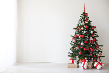 Christmas Decor white room new year tree gifts