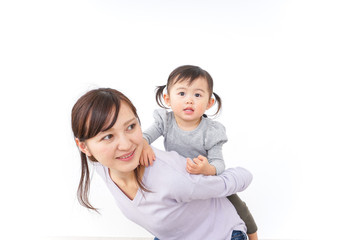 母親 抱っこ 子ども