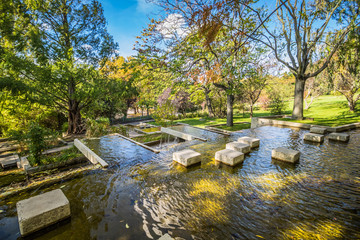 Fototapeta premium Herbst in Kurpark Oberlaa in Wien