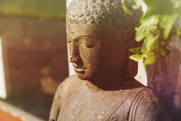 Crédence de cuisine en verre imprimé Bouddha statue de pierre de bouddha gautama