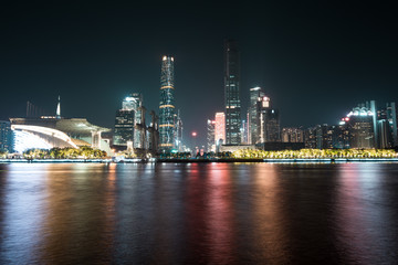 Fototapeta premium noc miejska w Chinach Guangzhou