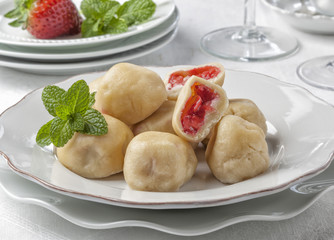 Knedliki with strawberry