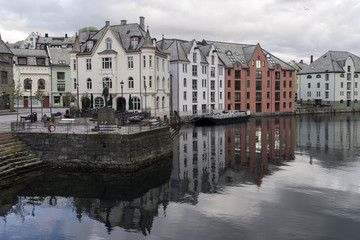 CIUDAD DE ALESUND