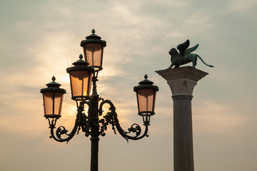 Fototapeta na wymiar Piazzetta San Marco, Venedig, Italien 