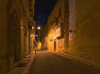 Fototapeta na wymiar Santa Skolastica street in Birgu (Vittoriosa)