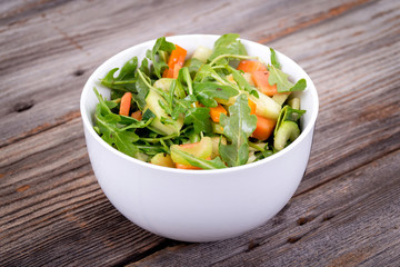 arugula papaya balsamic salad