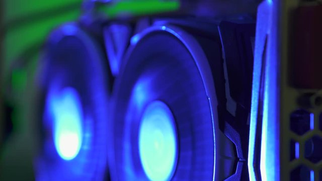 Working computer for bitcoin mining. 4K. Ethereum Dash Monero Ripple.