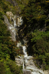 日本の滝　かもしか滝　石川県白山市　白山白川郷ホワイトロード　夏から初秋