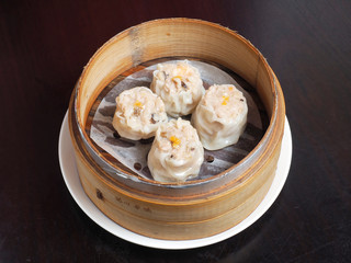 Steamed seafood shao mai