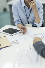 ビジネス　ミーティング