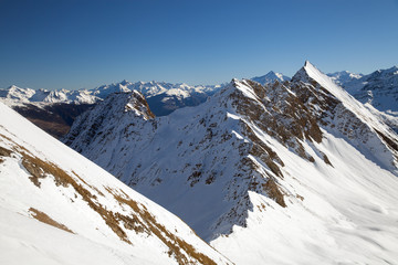 Fototapeta na wymiar A mountain ridge in european Alps