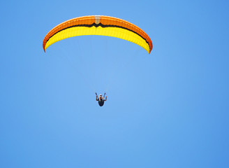 Полёт на параплане 