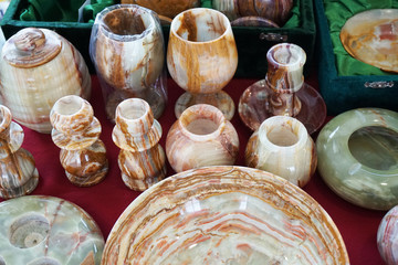onyx glass and plates..