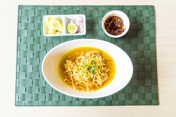 curry noodles soup with soft pork ribs