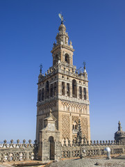 Fototapeta na wymiar Catedral y Giralda / Cathedral and Giralda. Sevilla
