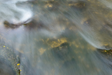 Wasser mit Steine