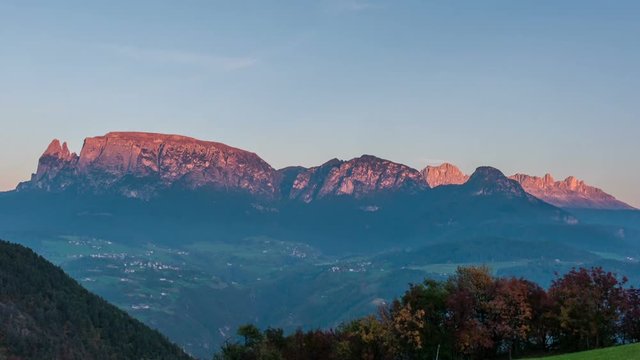 Awesome dolomitic sunset time lapse
