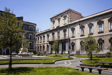 Fototapeta na wymiar View of public school (named Convitto Nazionale M. Cutelli Liceo