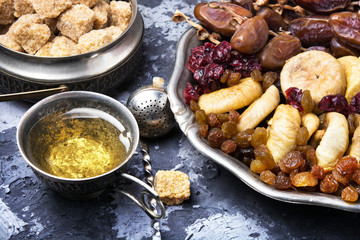 tea with oriental sweets