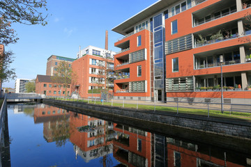 Duisburg mit modernem Wohnungsbau