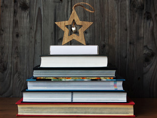 Creative Christmas tree from a pile of books