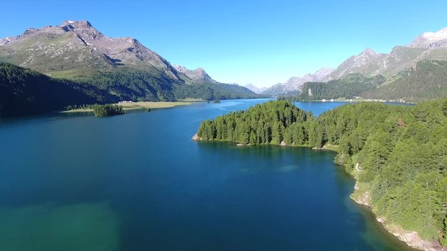 Engadin vue a&eacute;rienne - Suisse 