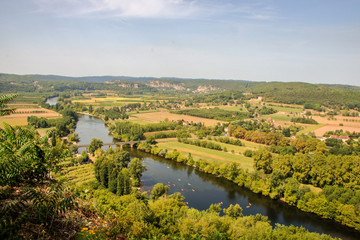 Fototapeta na wymiar Dordogne valley and river
