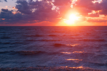 Fototapeta premium Sunset sea rays