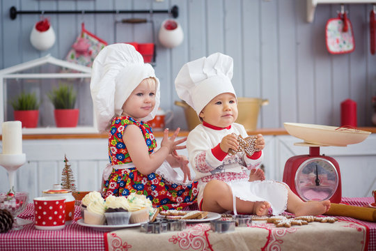 baby cooks in the kitchen, christmas
