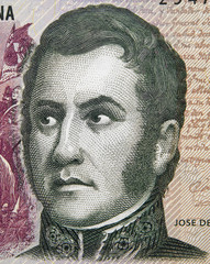 Jose de San Martin face portrait on Argentina 5 pesos (2013) closeup macro, Argentine general and...