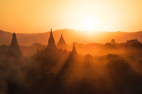 Sunset over the ancient temples of Bagan, Myanmar (Burma).