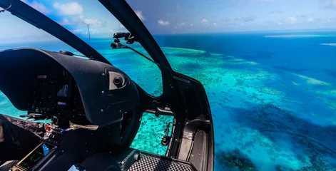 Helikopterflug über das Moore Reef, Teil des äußeren Great Barrier Reef in Australien © Angelina