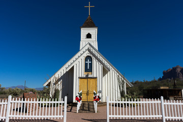 November 27, 2015 Apache Junction, Arizona: The Elvis Memorial Chapel is a movie prop that was...