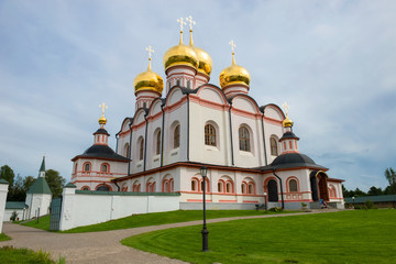 Fototapeta na wymiar The Valdai Iver Svyatoozersky Virgin Monastery. Iversky Cathedral 1655-56
