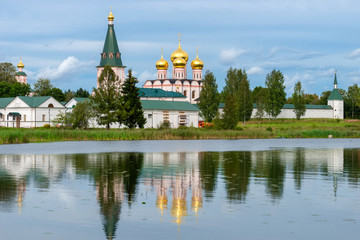 Fototapeta na wymiar Valday Iversky Svyatoozersky Virgin Monastery.