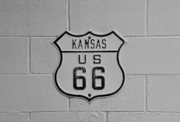 Papier Peint photo Route 66 Signe de la route 66 au Kansas.