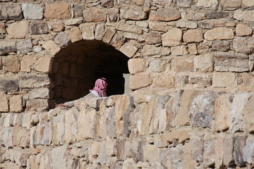 Araber in der Kreuzfahrer Burg Kerak in Jordanien