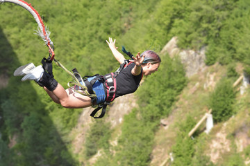 Fototapeta Bungee jumps, extreme and fun sport.  obraz