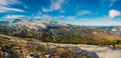 Fototapeta na wymiar Beautiful panorama views of the Alps mountain