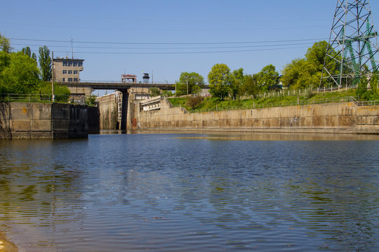Gateway in the Svetlovodsk hydroelectric power plant on the river Dnieper, Ukraine