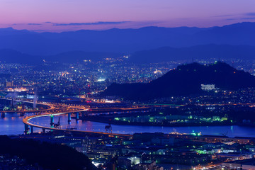 Fototapeta premium 広島の夜景 愛宕神社からの風景