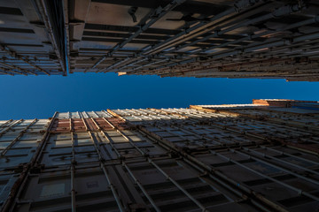Schiffscontainer im Containerhafen