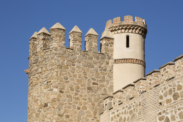 Fototapeta na wymiar Castle facade located in the city of Toledo Spain