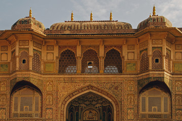 Fototapeta na wymiar India jaipur amber fort ganesh gate