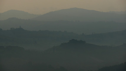 Panorama delle Langhe in autunno
