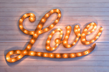 Light led wood letter Love